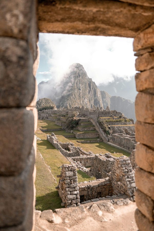Comment visiter les anciennes ruines de Macchu Picchu en évitant les foules ?